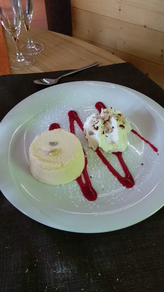 Soufflé Glacé À la Chartreuse